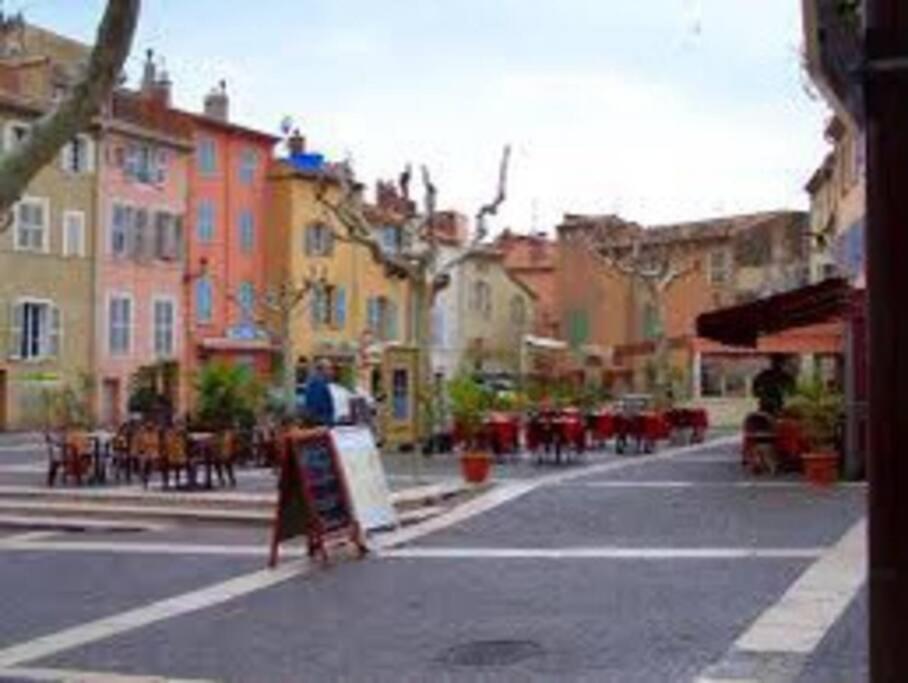 Votre Sejour Cosy A Frejus! Διαμέρισμα Εξωτερικό φωτογραφία